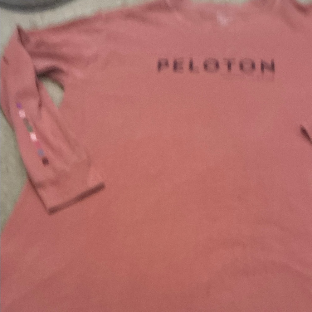 Peloton Rust Salmon Long Sleeve Shirt size L